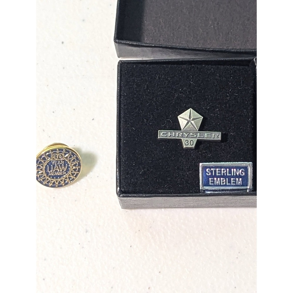 30 Year Chrysler Sterling Silver Tie Pin & 30 Year UAW Lapel Pin - Picture 14 of 16